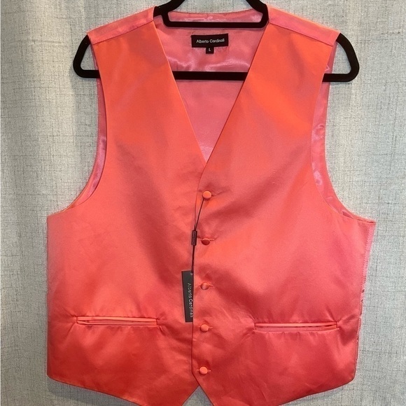 ALBERTO CARDINELLI coral, deep peach tuxedo vest with tie & bow tie. Large. - Picture 7 of 7